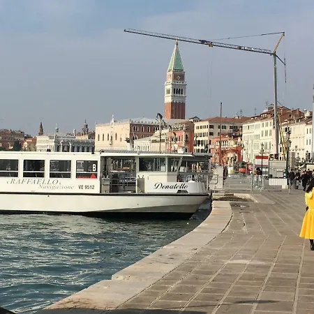 Rosso Veneziano Lejlighed Venedig